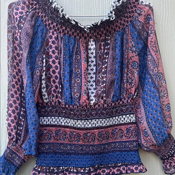 VENUS Blue and Green Smocked Off-Shoulder Blouse - Picture 3 of 4